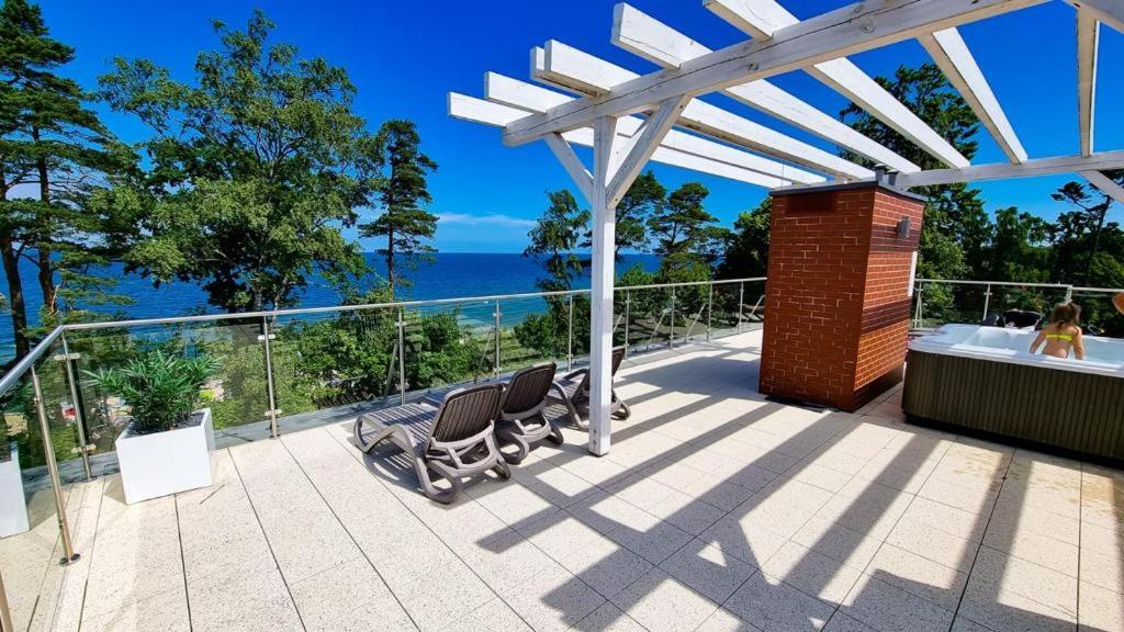 Apartament Rewal Klifowa Morska 3 Z Basenem Exterior foto